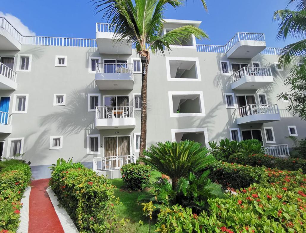 Caribbean Studios Tropicana With Pool - Playa Los Corales Пунта-Кана Экстерьер фото